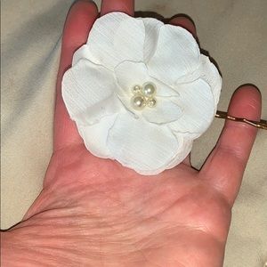 Hair flower